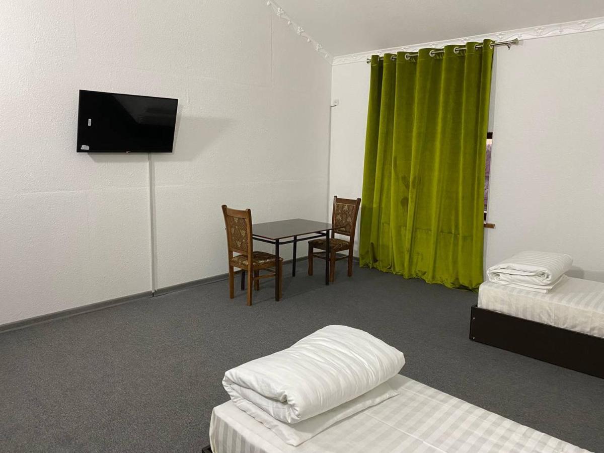 Green Apple Guest House Ташкент Экстерьер фото