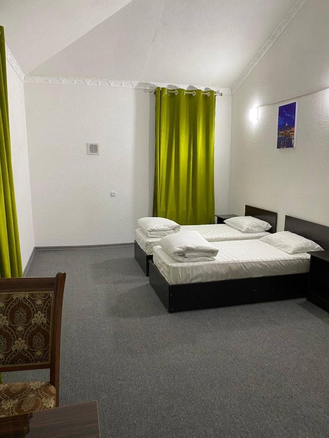 Green Apple Guest House Ташкент Экстерьер фото