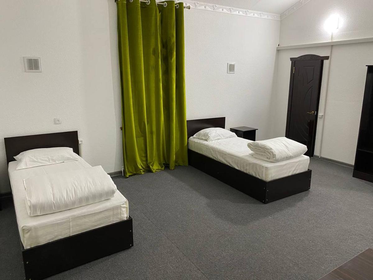 Green Apple Guest House Ташкент Экстерьер фото
